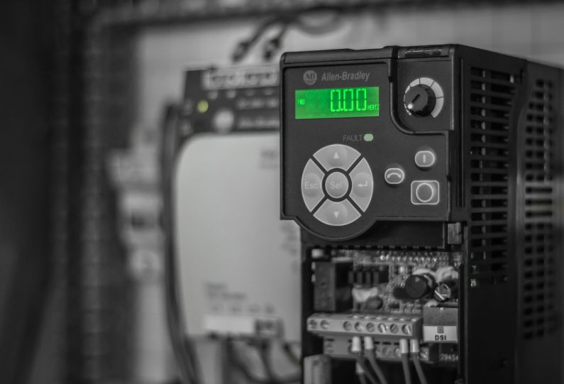 杭州工业运用erp ERP系统如何优化杭州企业供应链管理？案例分析，效益提升%！