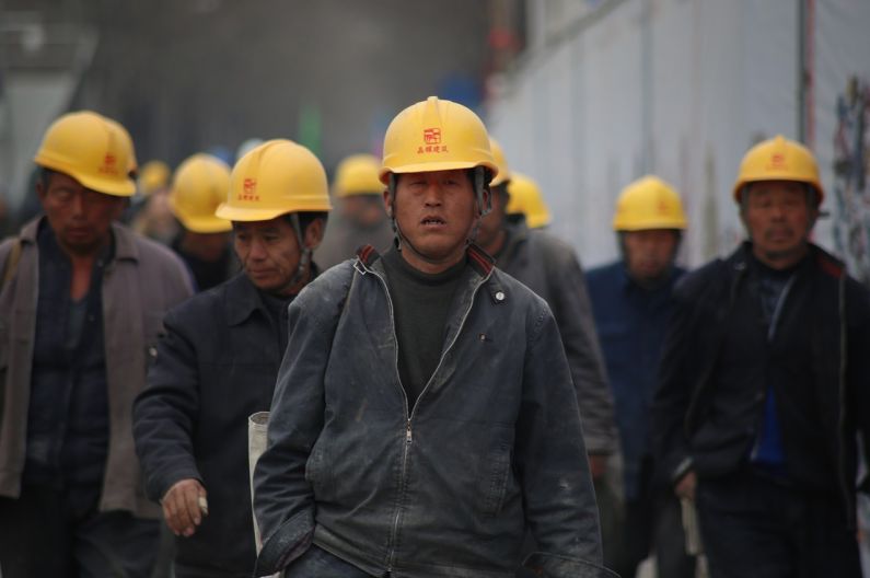 宁波加工厂erp系统 宁波工厂与中小企业：如何高效选择与实施ERP系统，实现精细化管理与竞争力提升