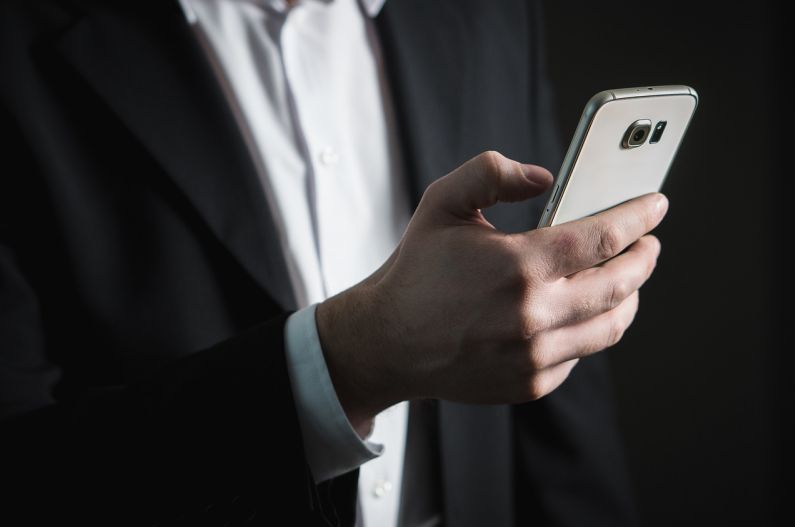 绍兴服装erp用什么软件好一点 深度解析：绍兴服装企业与电商ERP系统精选对比，助您做出明智选择