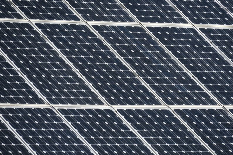 嘉兴太阳能板erp系统 嘉兴太阳能板ERP系统功能解析、实施步骤及实战案例分析